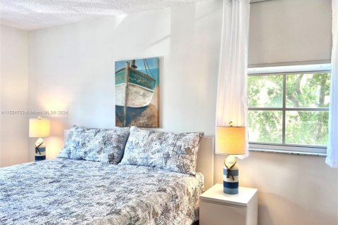 Copropriété à louer à Aventura, Floride: 2 chambres, 109.62 m2 № 1729447 - photo 12