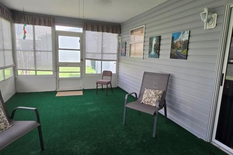 House in The Villages, Florida 2 bedrooms, 106.65 sq.m. № 2220698 - photo 13