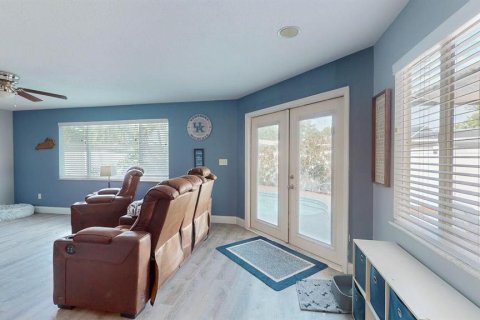 House in Largo, Florida 3 bedrooms, 178.47 sq.m. № 2403704 - photo 27