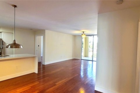 Condo in Aventura, Florida, 2 bedrooms  № 1954068 - photo 7