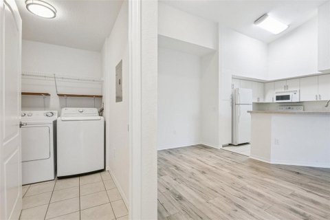 Copropriété à vendre à Sarasota, Floride: 1 chambre, 88.16 m2 № 1846581 - photo 14