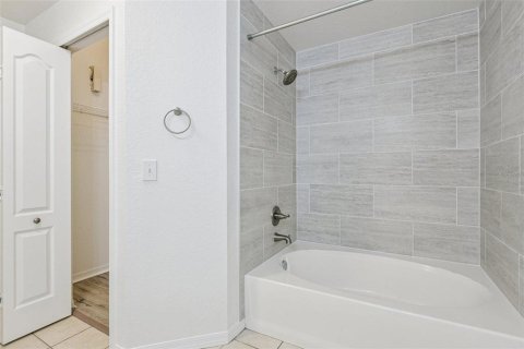 Copropriété à vendre à Sarasota, Floride: 1 chambre, 88.16 m2 № 1846581 - photo 18