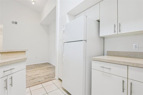 Copropriété à vendre à Sarasota, Floride: 1 chambre, 88.16 m2 № 1846581 - photo 13