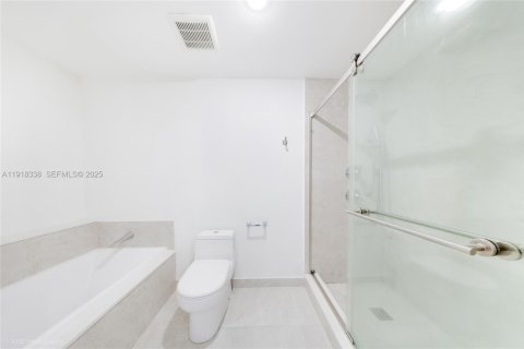 Copropriété à louer à Miami, Floride: 1 chambre, 69.21 m2 № 1985872 - photo 12