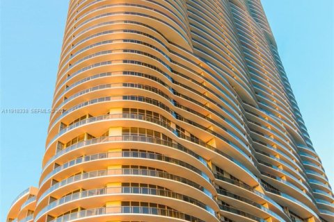 Copropriété à louer à Miami, Floride: 1 chambre, 69.21 m2 № 1985872 - photo 17