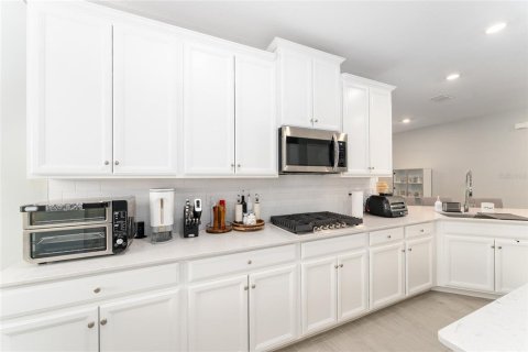 House in BELLECHASE in Ocala, Florida 4 bedrooms, 212.93 sq.m. № 1842115 - photo 24
