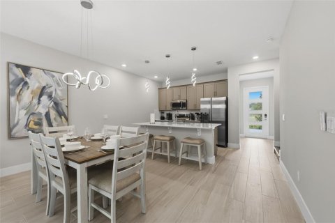 Touwnhouse à vendre à Kissimmee, Floride: 3 chambres, 158.68 m2 № 2235503 - photo 8