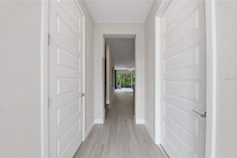 Touwnhouse à vendre à Kissimmee, Floride: 3 chambres, 158.68 m2 № 2235503 - photo 3