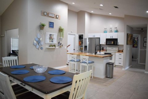 Casa en alquiler en Clermont, Florida, 5 dormitorios, 159.14 m2 № 1782689 - foto 9