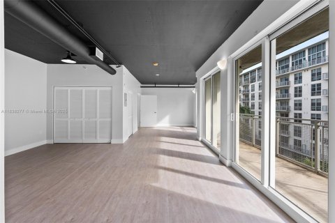 Copropriété à louer à Miami, Floride: 1 chambre, 77.57 m2 № 1825939 - photo 4
