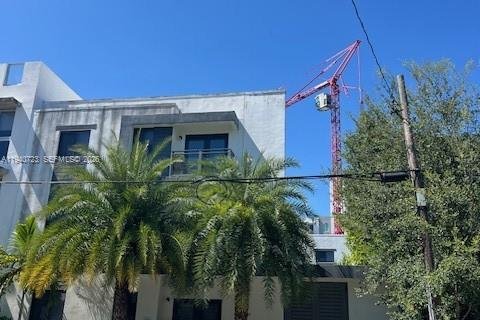 Apartamento en Miami, Florida 1 dormitorio, 69.68 m2 № 1997772