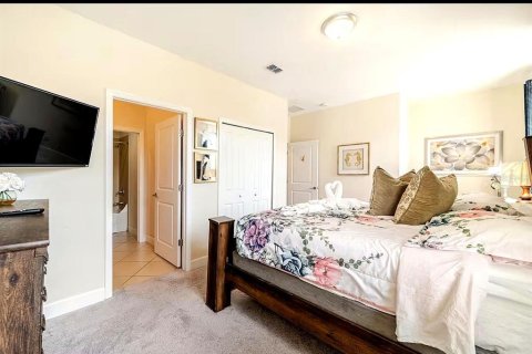 Adosado en venta en Davenport, Florida, 4 dormitorios, 182.09 m2 № 2195328 - foto 18