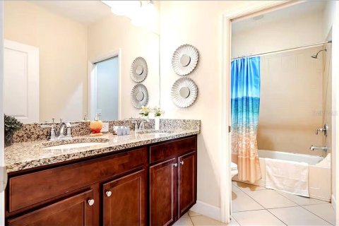 Adosado en venta en Davenport, Florida, 4 dormitorios, 182.09 m2 № 2195328 - foto 20