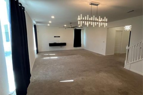 Casa en alquiler en Newberry, Florida, 5 dormitorios, 246.75 m2 № 1873231 - foto 11