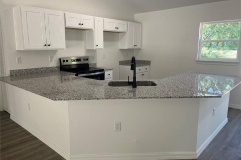 Villa ou maison à vendre à Dunnellon, Floride: 3 chambres, 129.41 m2 № 1639681 - photo 5