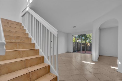 Adosado en alquiler en Homestead, Florida, 4 dormitorios, 170.66 m2 № 2015089 - foto 10