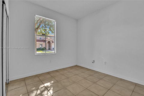 Adosado en alquiler en Homestead, Florida, 4 dormitorios, 170.66 m2 № 2015089 - foto 23