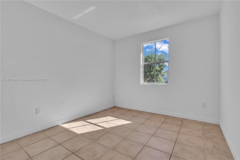 Adosado en alquiler en Homestead, Florida, 4 dormitorios, 170.66 m2 № 2015089 - foto 27