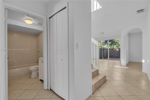 Adosado en alquiler en Homestead, Florida, 4 dormitorios, 170.66 m2 № 2015089 - foto 25