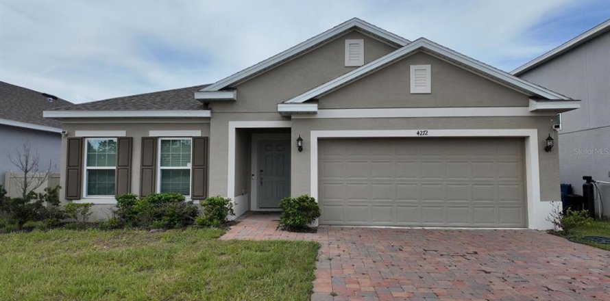 Villa ou maison à Haines City, Floride 4 chambres, 179.77 m2 № 2337481