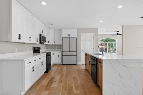Villa ou maison à vendre à Windermere, Floride: 4 chambres, 326.64 m2 № 2148274 - photo 22