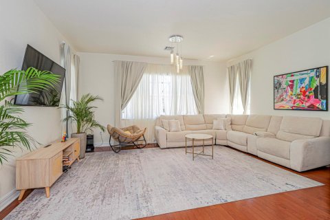 Casa en venta en Vero Beach, Florida, 4 dormitorios, 225.94 m2 № 2190684 - foto 4