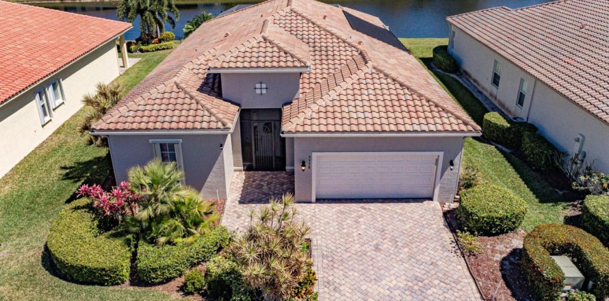 Casa en Vero Beach, Florida 4 dormitorios, 225.94 m2 № 2190684