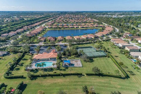 Casa en venta en Vero Beach, Florida, 4 dormitorios, 225.94 m2 № 2190684 - foto 29