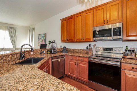 Casa en venta en Vero Beach, Florida, 4 dormitorios, 225.94 m2 № 2190684 - foto 7