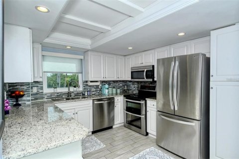 Condominio en alquiler en Sarasota, Florida, 2 dormitorios, 92.07 m2 № 1402094 - foto 3
