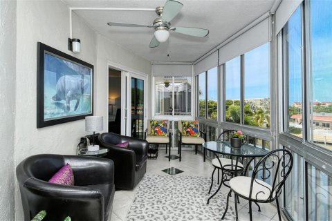 Condominio en alquiler en Sarasota, Florida, 2 dormitorios, 92.07 m2 № 1402094 - foto 8