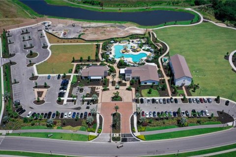 House in Lakewood Ranch, Florida 4 bedrooms, 188.96 sq.m. № 1572047 - photo 20