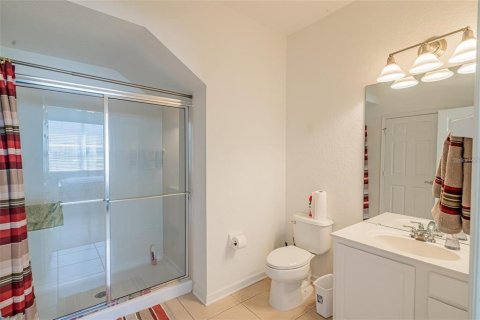 Townhouse in Orlando, Florida 3 bedrooms, 187.48 sq.m. № 2400338 - photo 10