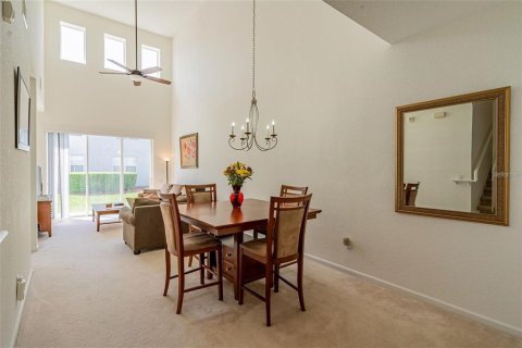 Townhouse in Orlando, Florida 3 bedrooms, 187.48 sq.m. № 2400338 - photo 6