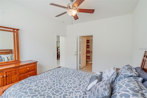 Townhouse in Orlando, Florida 3 bedrooms, 187.48 sq.m. № 2400338 - photo 8