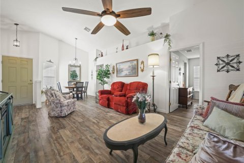 House in Lake Wales, Florida 2 bedrooms, 128.67 sq.m. № 1556631 - photo 5