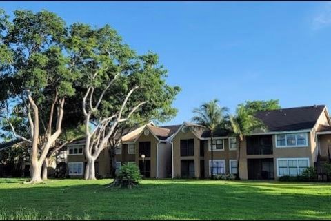 Copropriété à vendre à Miami, Floride: 1 chambre, 54.44 m2 № 1982848 - photo 1