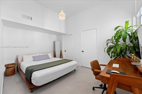 Купить кондоминиум в Норт-Бей-Виллидж, Флорида 3 спальни, 177.07м2, № 1955750 - фото 11