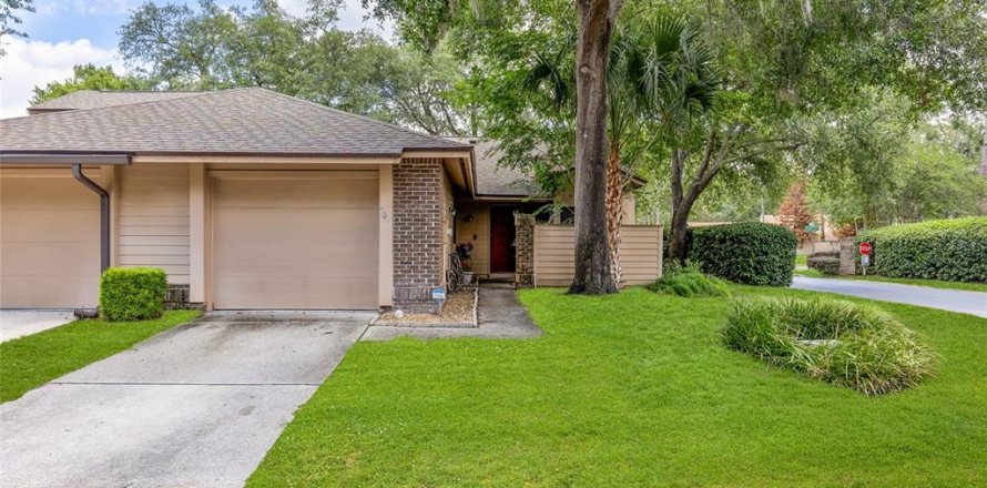 Adosado en Longwood, Florida 2 dormitorios, 121.05 m2 № 2115947