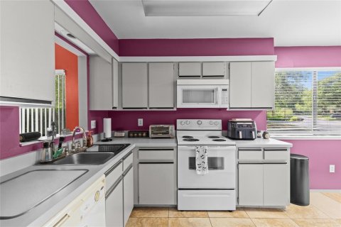 Adosado en venta en Longwood, Florida, 2 dormitorios, 121.05 m2 № 2115947 - foto 4