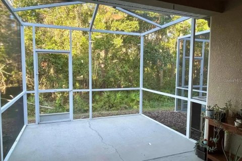 Townhouse in Fish Hawk, Florida 2 bedrooms, 128.48 sq.m. № 1725637 - photo 19