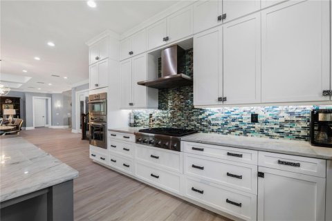 Villa ou maison à vendre à Odessa, Floride: 5 chambres, 418.8 m2 № 1654107 - photo 13