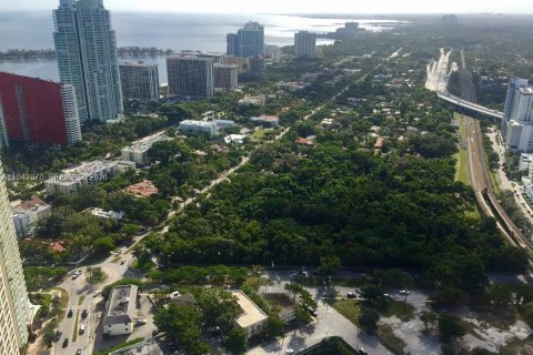 Снять в аренду кондоминиум в Майами, Флорида 3 спальни, 107.21м2, № 1999827 - фото 16