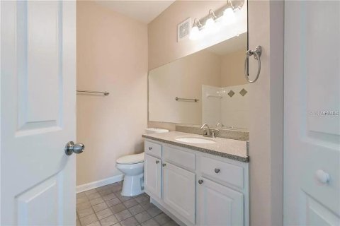 Condominio en alquiler en Tampa, Florida, 3 dormitorios, 130.16 m2 № 1912687 - foto 13