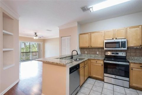Condominio en alquiler en Tampa, Florida, 3 dormitorios, 130.16 m2 № 1912687 - foto 7