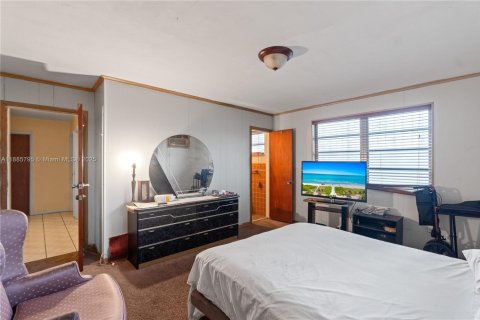 Casa en venta en Miami, Florida, 4 dormitorios, 203.73 m2 № 1942143 - foto 24