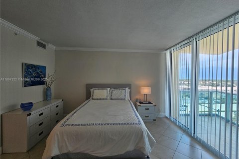 Снять в аренду кондоминиум в Холливуд, Флорида 44.78м2, № 1950961 - фото 15
