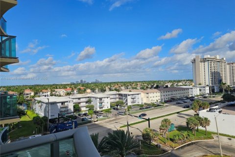 Снять в аренду кондоминиум в Холливуд, Флорида 44.78м2, № 1950961 - фото 23