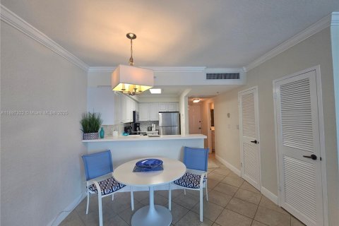 Снять в аренду кондоминиум в Холливуд, Флорида 44.78м2, № 1950961 - фото 16