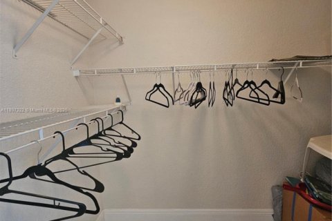 Снять в аренду кондоминиум в Холливуд, Флорида 44.78м2, № 1950961 - фото 20